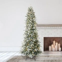 Home Heritage Snowy Redwood Pine 7.5 Foot Prelit Flocked Artificial Christmas Tree w/ 600 Clear Dimmable LED Lights, Remote, 2270 PVC Tips, and Stand