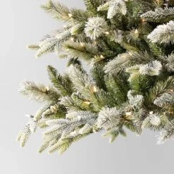 6.5' Pre-Lit Indexed Flocked Glittered Balsam Fir Artificial Christmas Tree Clear Lights - Wondershop™ -Outlet Xmas Decor Tree Store GUEST 0d7fa99e 554d 4252 95f4 500b665cd284