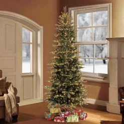 7.5ft Pre-Lit Alaskan Fir Artificial Christmas Tree - Puleo
