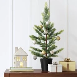 21" Indexed Balsam Fir Artificial Christmas Tree with Black Plastic Pot - Wondershop™