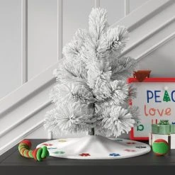 22" Flocked Mini Artificial Christmas Tree with Metal Base White/Gold - Wondershop™