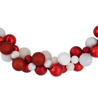 Northlight 6' Red and White 3-Finish Shatterproof Ball Christmas Garland 4 Northlight 6' Red and White 3-Finish Shatterproof Ball Christmas Garland - Image 2