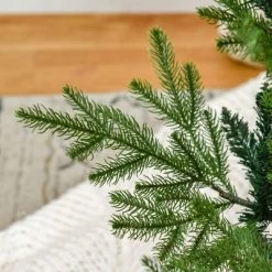 HOMCOM 6 Foot Artificial Christmas Tree, Pine Hinged Xmas Tree with 795 Realistic Branches, Steel Base, Auto Open, Green -Outlet Xmas Decor Tree Store GUEST ef6e7ed2 3e04 4e96 a9ca a50f09649fc8